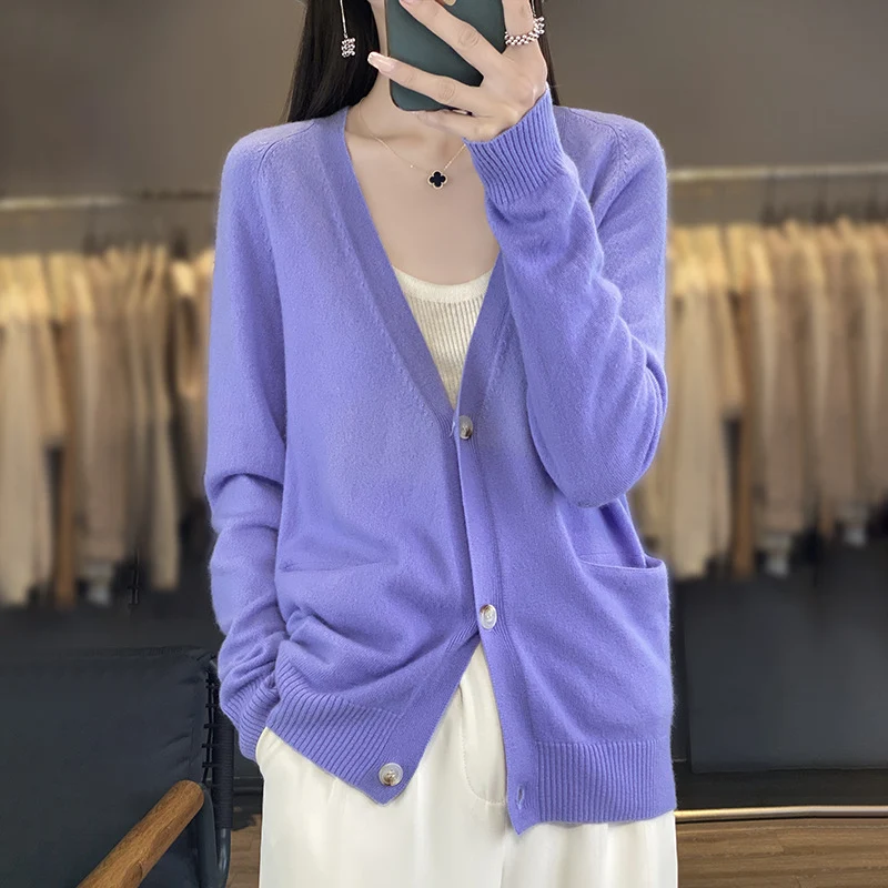 Damen Lässiger Feinstrick-Cardigan mit V‑Ausschnitt, Eingrifftaschen und breitem Rippbund Nord Taschen
