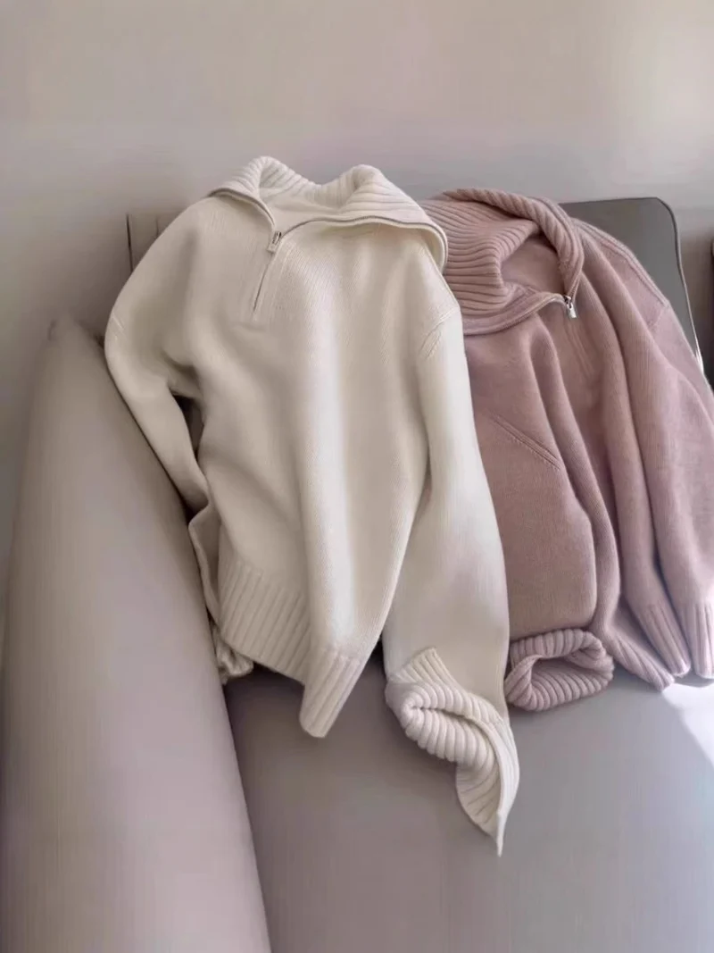 Damen Oversize Feinstrickpullover mit halbem Reißverschluss und weitem Rollkragen Nord Taschen