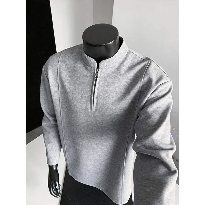 Herren Modernes Halbzip-Sweatshirt mit kurzem Reißverschluss und cleanem Minimaldesign Nord Taschen