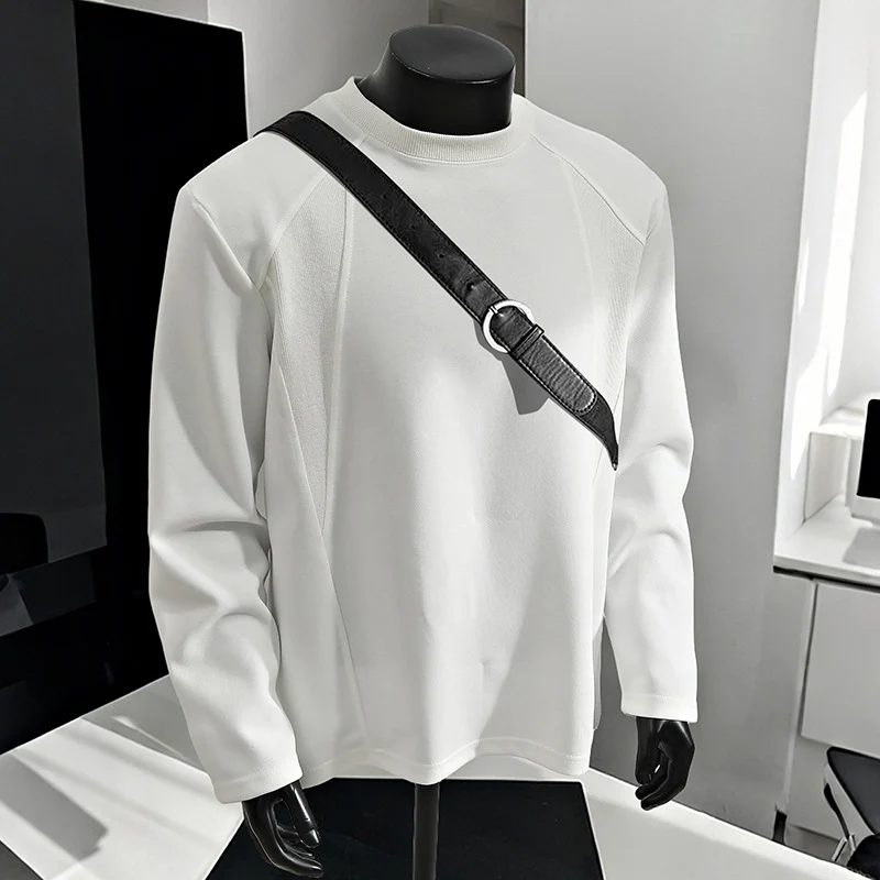 Herren Minimalistisches Langarm-Sweatshirt mit Raglanärmeln und Clean-Cut Rundhals Nord Taschen