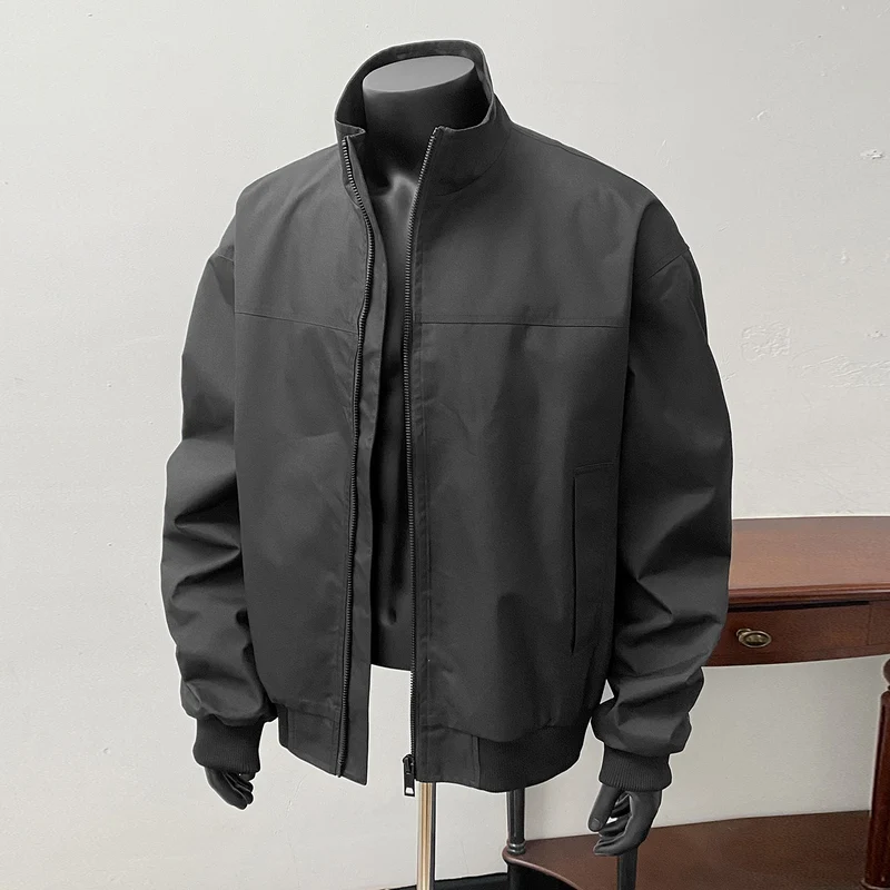 Herren Minimalistische Bomberjacke mit hohem Stehkragen und Zwei-Wege-Reißverschluss Nord Taschen