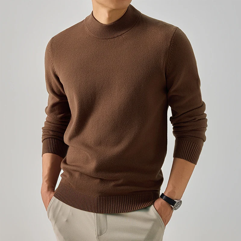 Herren Kurzer Rollkragen-Feinstrickpullover mit schmaler Silhouette Nord Taschen