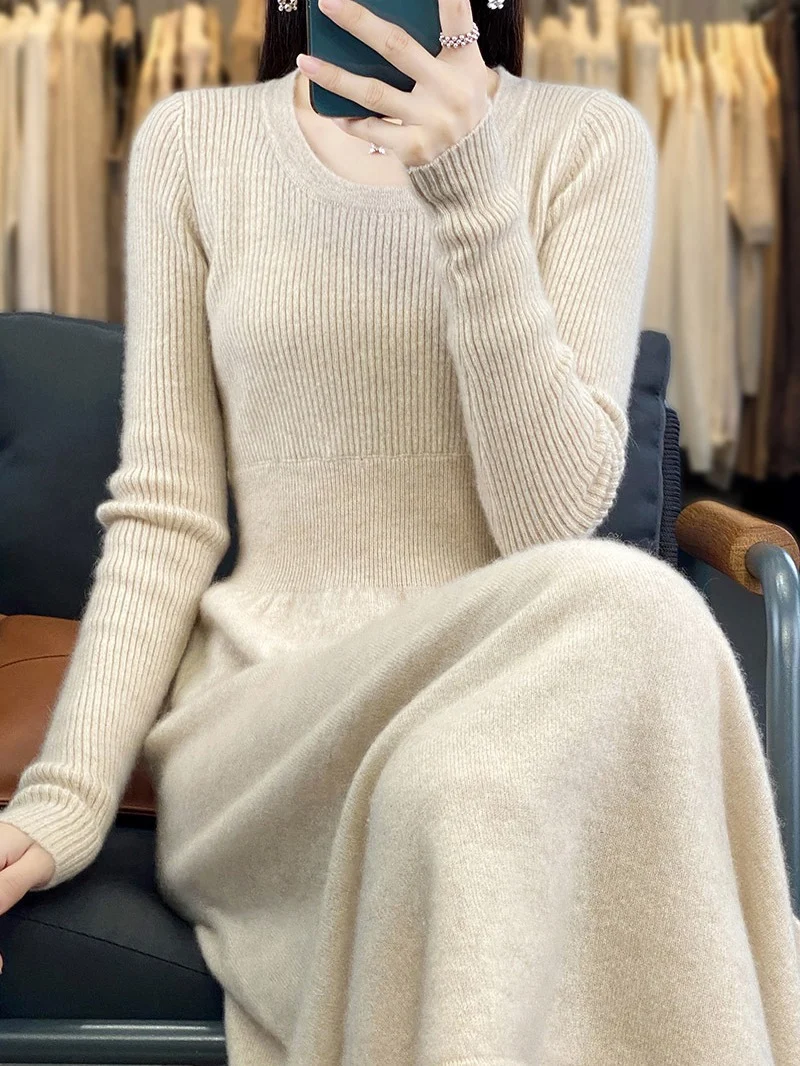 Damen Langärmeliges Midikleid aus Feinstrick mit taillierter A‑Linien‑Silhouette Nord Taschen