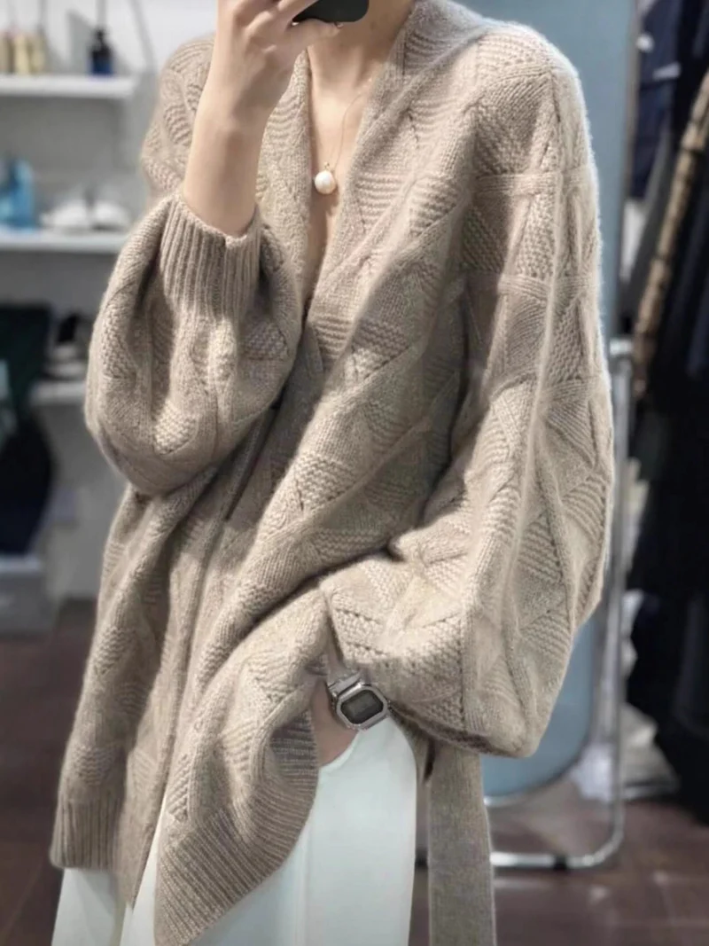 Damen Oversize-Cardigan aus Mohair‑Optik mit Zopfmuster Nord Taschen