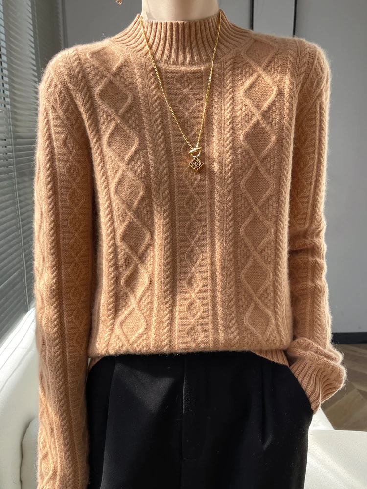 Damen Kuscheliger Mohair‑Optik Mockneckpullover mit Rautenzopfstruktur und kastiger Silhouette Nord Taschen