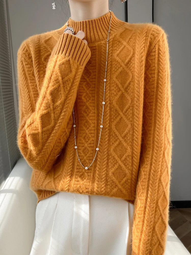 Damen Kuscheliger Mohair‑Optik Mockneckpullover mit Rautenzopfstruktur und kastiger Silhouette Nord Taschen