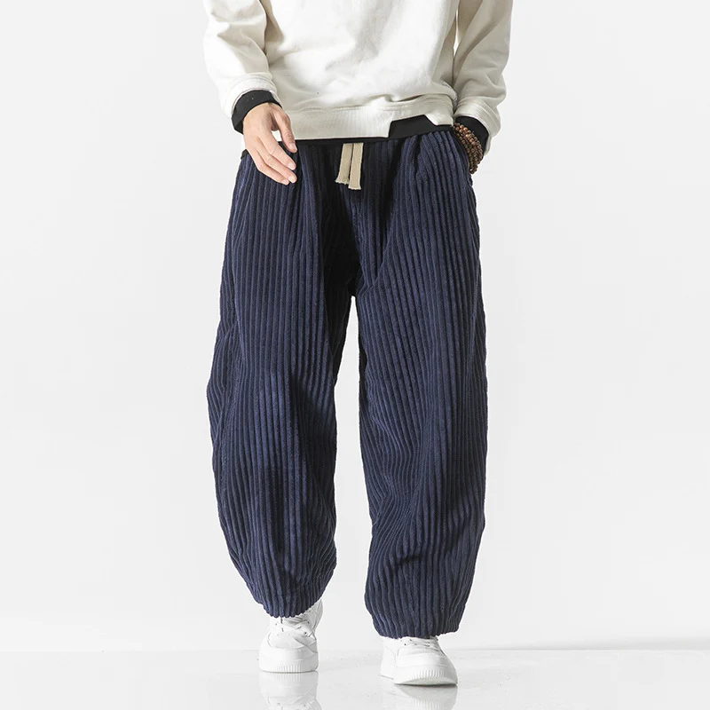Herren Locker geschnittene Cordhose mit breiten Rippen und Kordelbund Nord Taschen