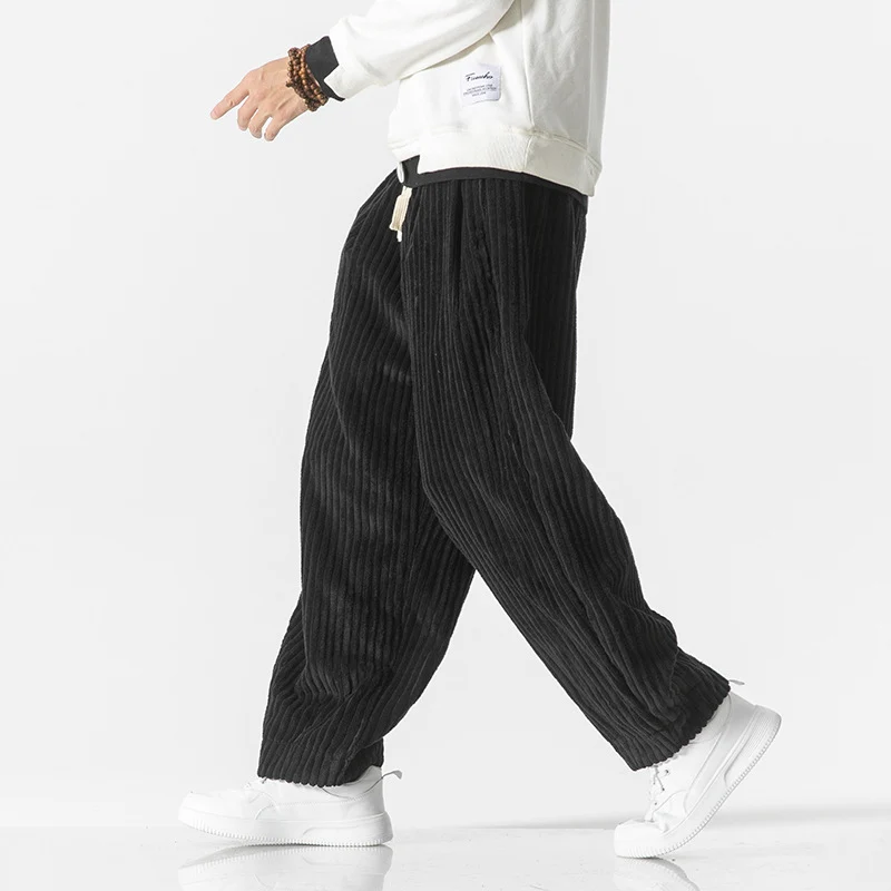 Herren Locker geschnittene Cordhose mit breiten Rippen und Kordelbund Nord Taschen