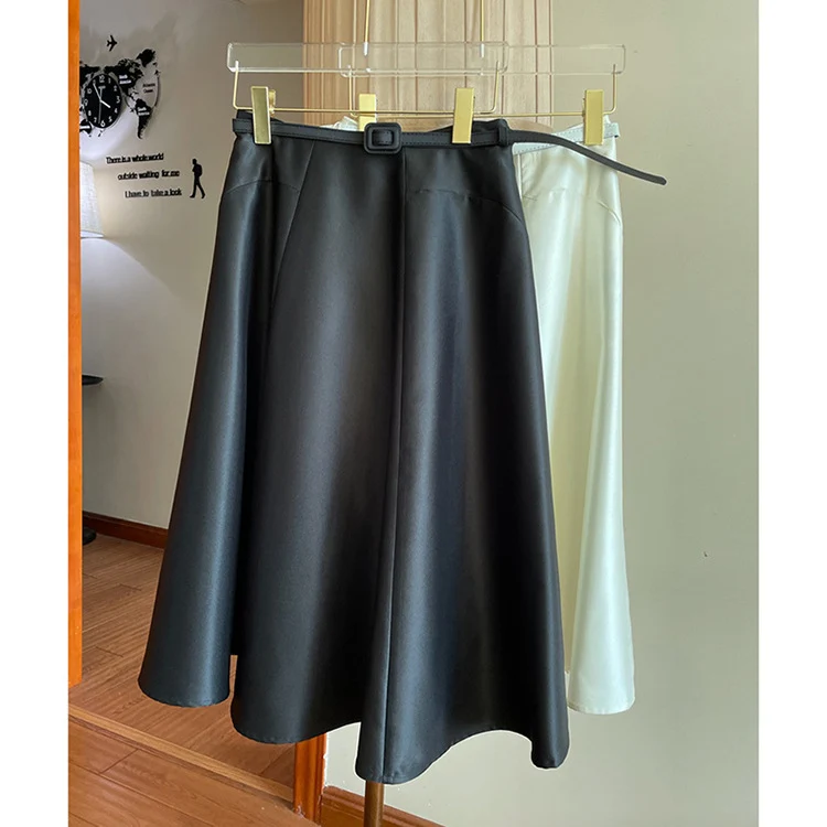 Damen Satin-Midirock mit ausgestellter A‑Linie und schmalem Bindegürtel Nord Taschen