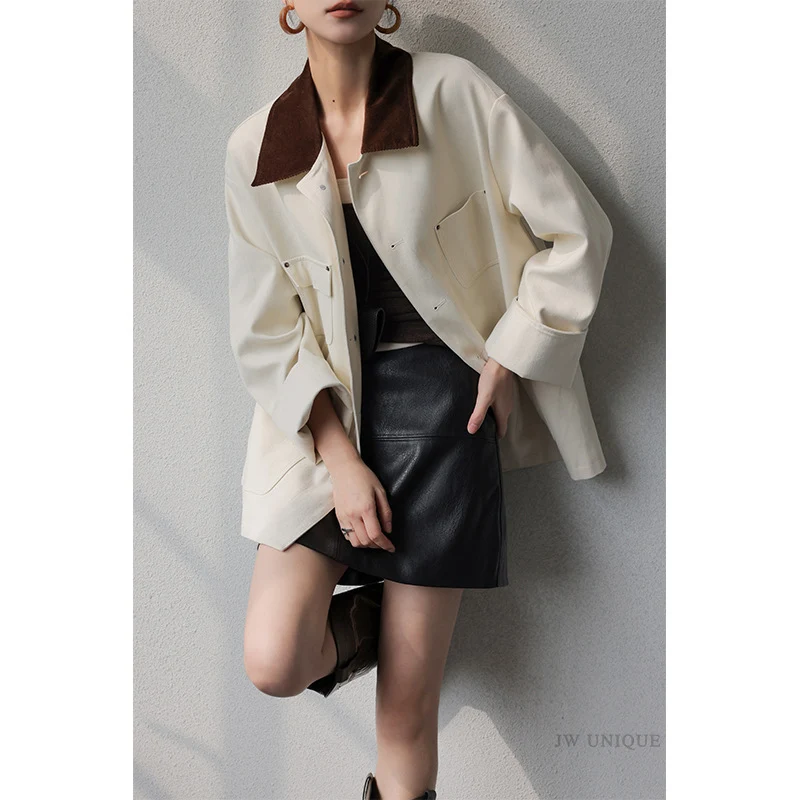 Damen Oversize-Cabanjacke aus strukturierter Baumwollmischung mit kontrastierendem Cordkragen und aufgesetzten Pattentaschen Nord Taschen