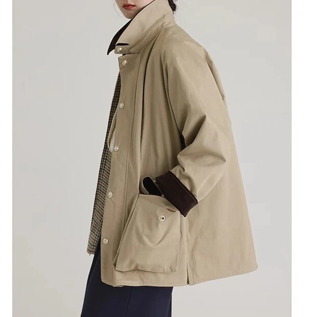 Herren kurzer Fieldcoat mit Cordkragen, Druckknopfleiste und aufgesetzten Taschen Nord Taschen