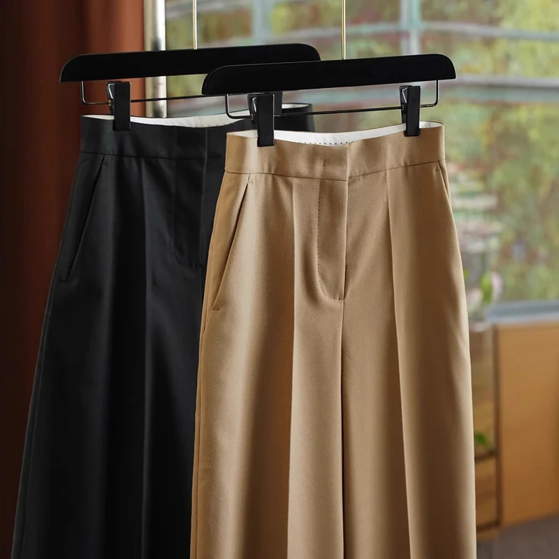 Damen Hochtaillierte weite Stoffhose mit Bügelfalte und Eingrifftaschen Nord Taschen