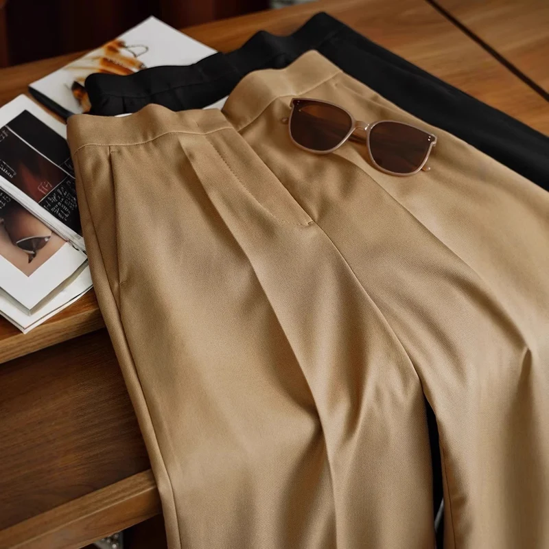 Damen Hochtaillierte weite Stoffhose mit Bügelfalte und Eingrifftaschen Nord Taschen