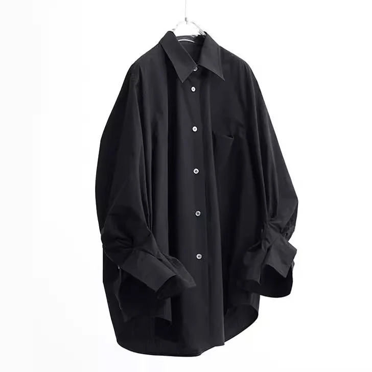 Damen Oversize-Baumwollhemd mit extra weitem Schnitt und Brusttasche Nord Taschen