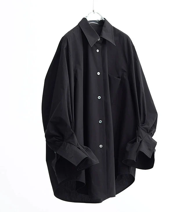 Damen Oversize-Baumwollhemd mit extra weitem Schnitt und Brusttasche Nord Taschen