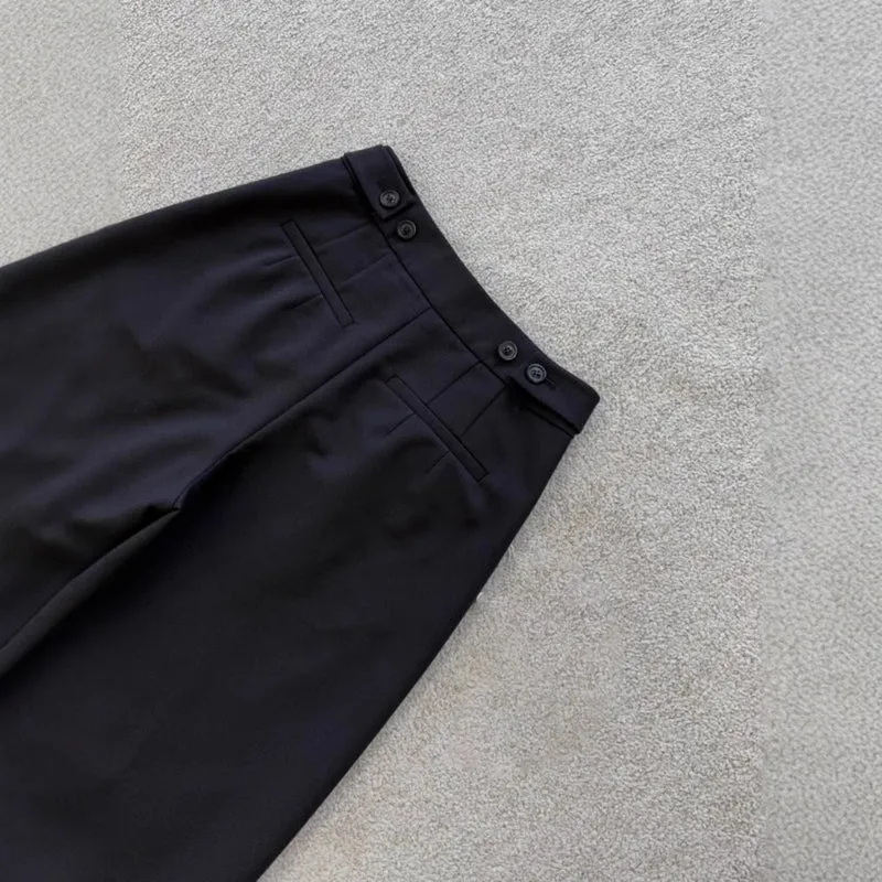Damen Hochtaillierte weit geschnittene Bundfaltenhose mit Bügelfalte Nord Taschen