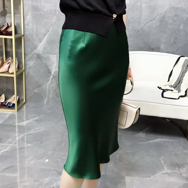 Damen Taillierter Satin-Midirock mit hohem Bund und Bias‑Cut‑Silhouette Nord Taschen