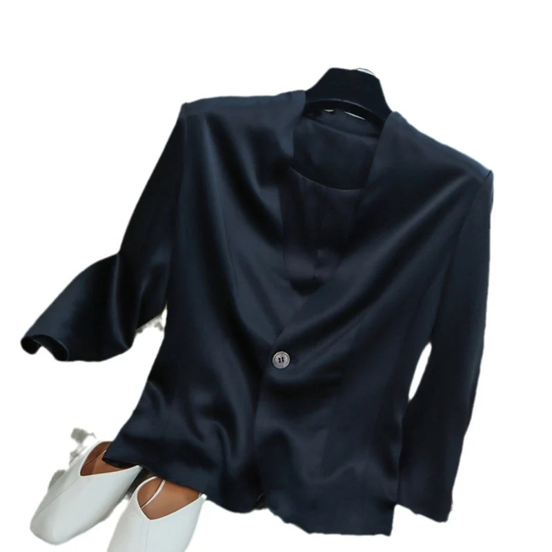 Damen Leichter taillierter Ein‑Knopf‑Blazer aus fließender Satin‑Optik Nord Taschen