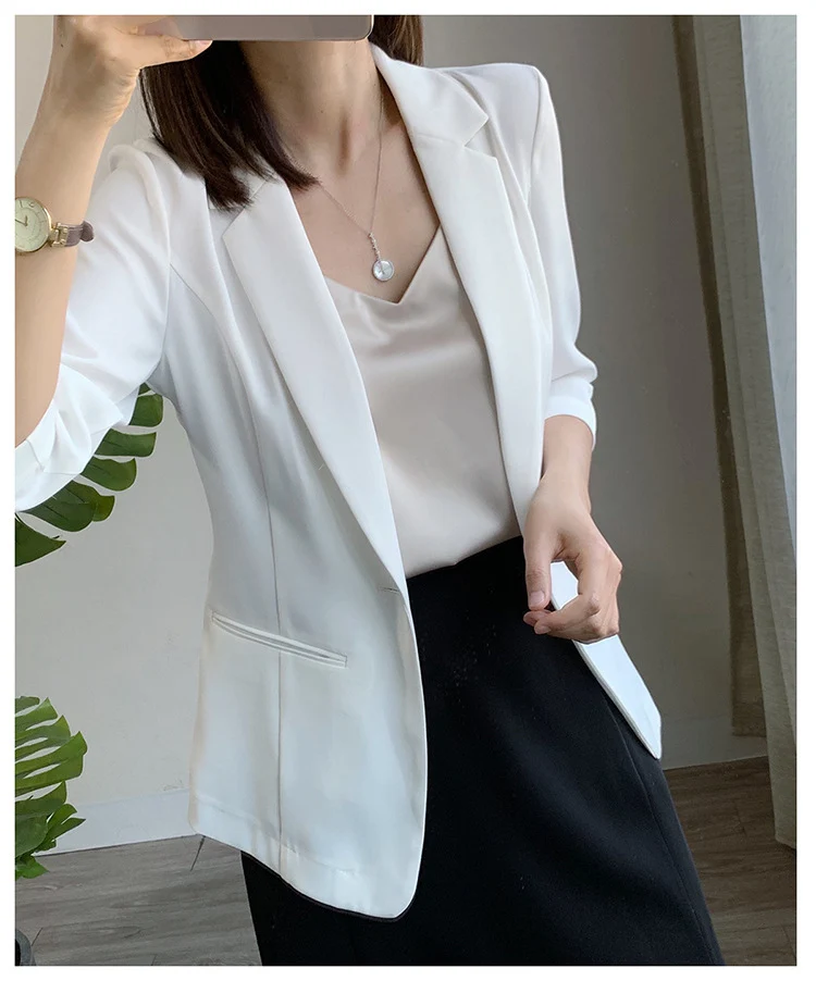 Damen Taillierter Ein‑Knopf‑Blazer mit 3/4‑Ärmeln und strukturierter Teilung Nord Taschen
