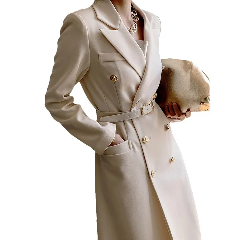 Damen Taillierter Doppelreihiger Longblazer mit Gürtel und Zierknöpfen Nord Taschen