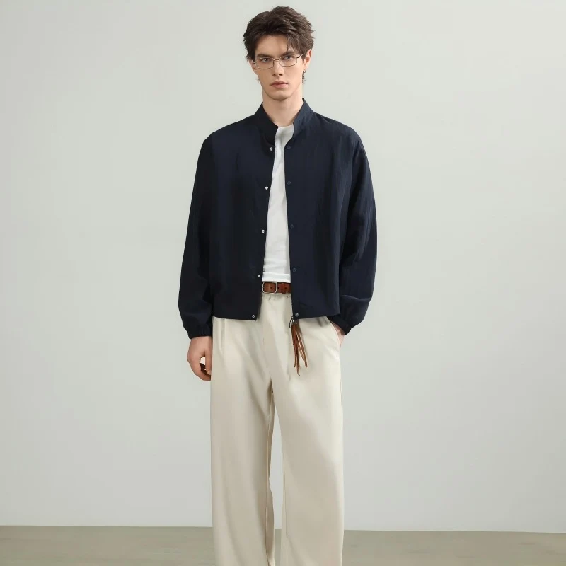 Herren Oversize-Hemd mit Stehkragen, Druckknopfverschluss und elastischen Bündchen Nord Taschen