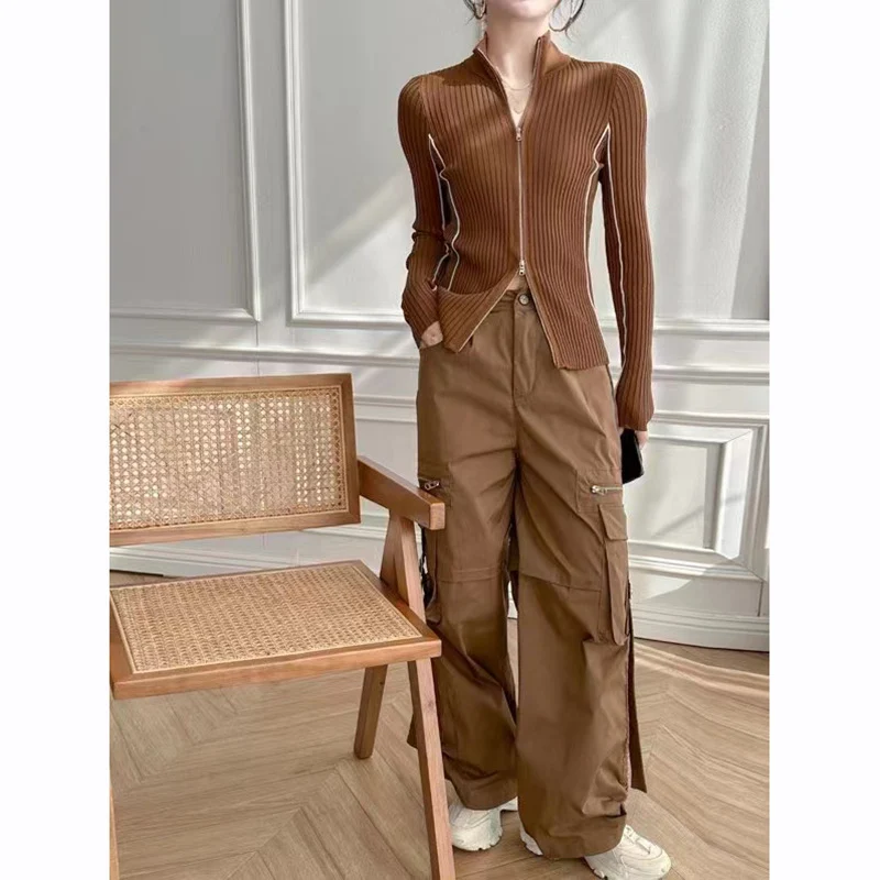 Damen Weite High Waist Cargo‑Hose mit Multipocket‑Design und Zierreißverschlüssen Nord Taschen