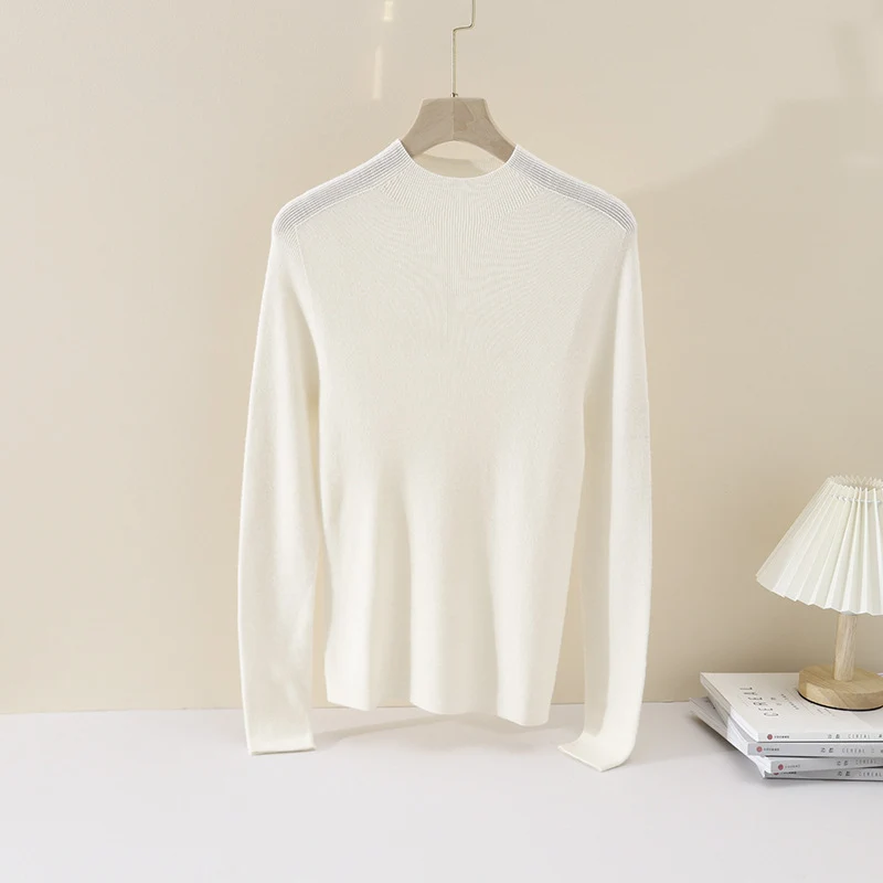 Damen Schlanker Feinstrick-Rundhalspullover mit Raglan-Schultereinsatz Nord Taschen