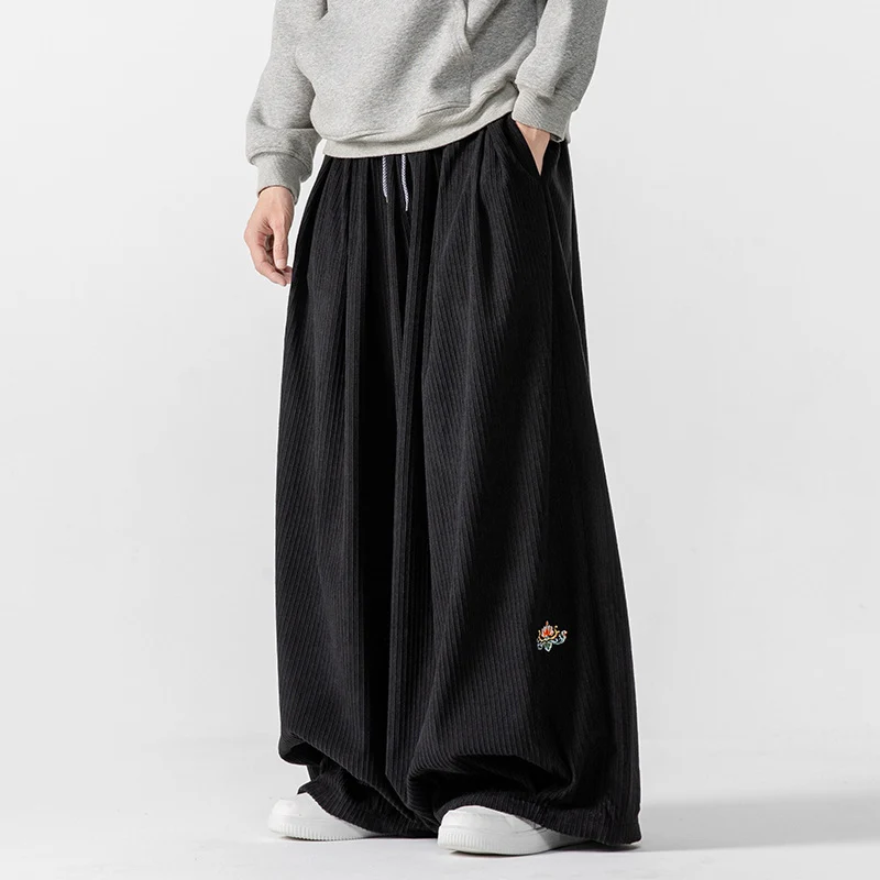 Herren Extraweite Plissée-Hose mit Rippstruktur und Tunnelzug Nord Taschen