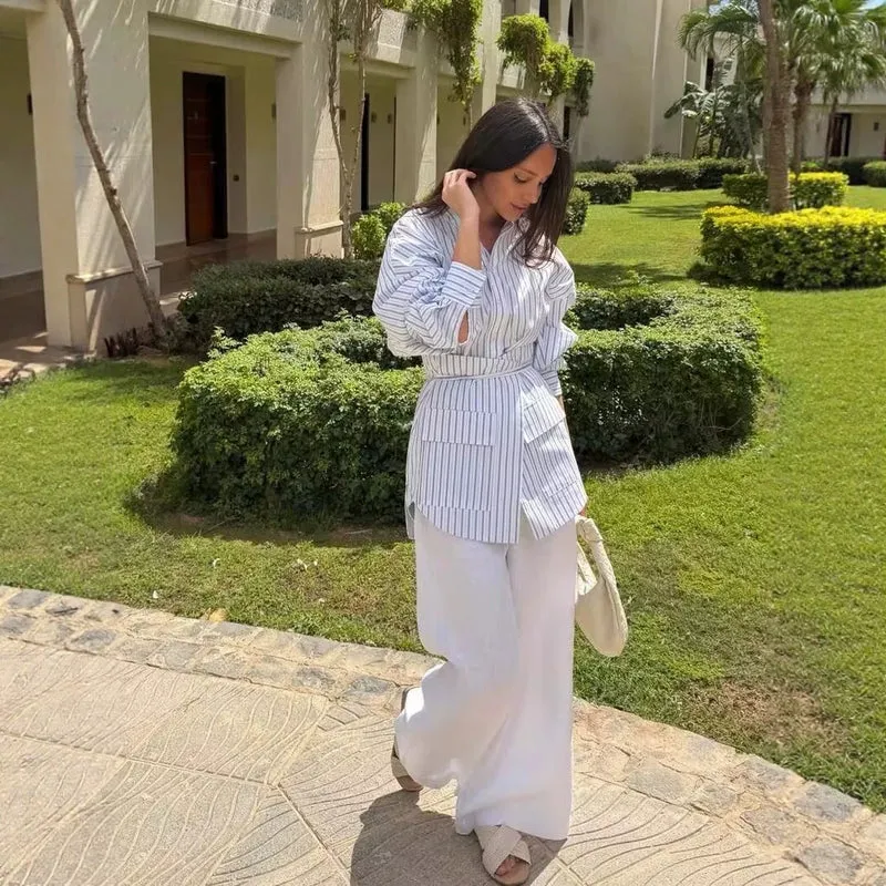 Damen Zweiteiliges gestreiftes Hemdblusen-Minikleid mit Wickel-Taillengürtel und separatem Minirock Nord Taschen