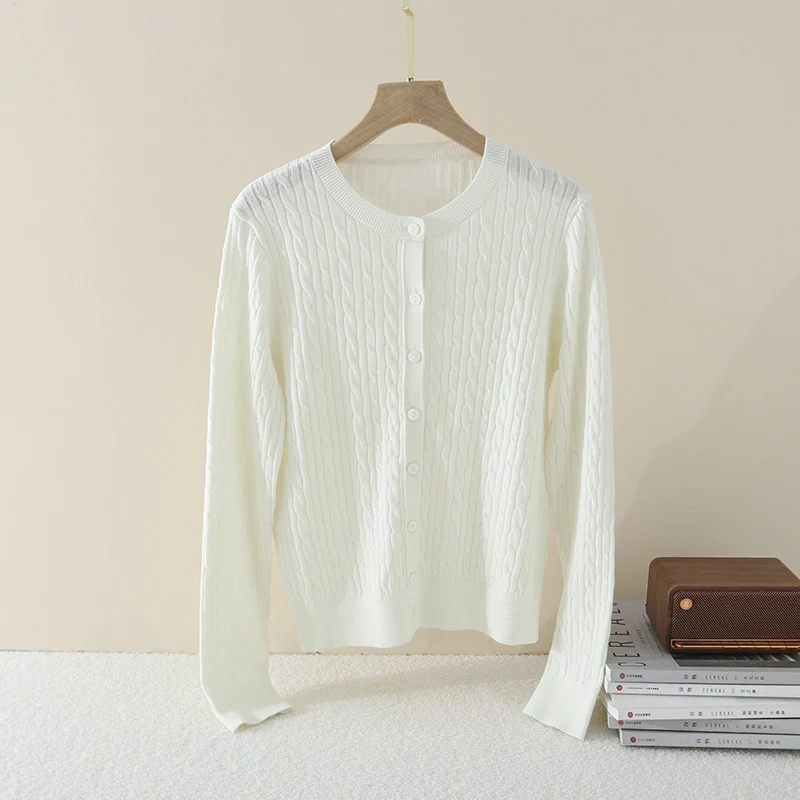 Damen Feiner Zopfmuster-Cardigan mit Rundhals und durchgehender Knopfleiste Nord Taschen