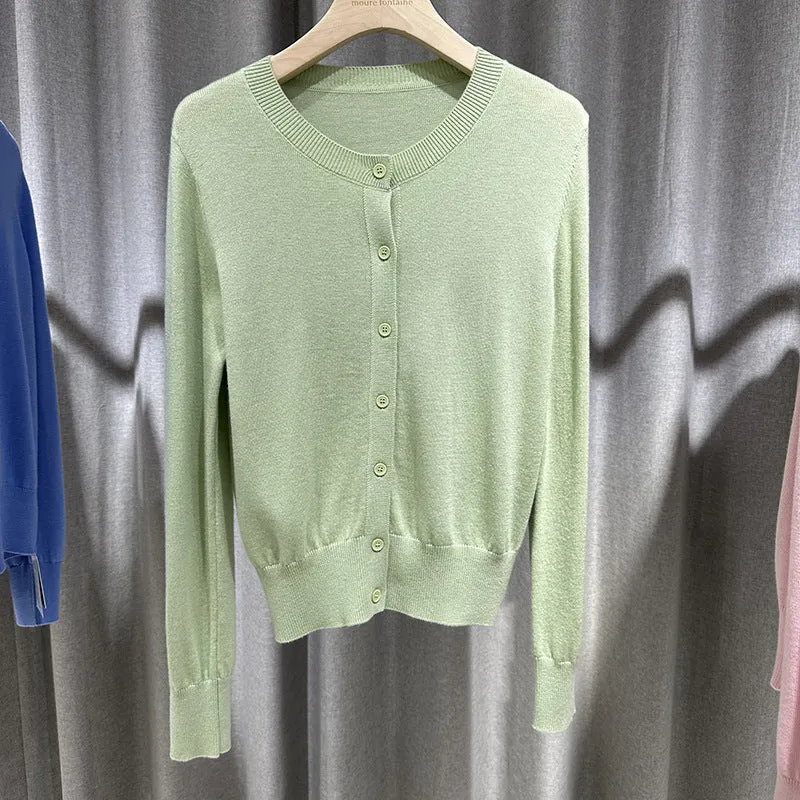 Damen Feiner Rundhals-Feinstrick-Cardigan mit schmaler Silhouette & verlängerten Bündchen Nord Taschen