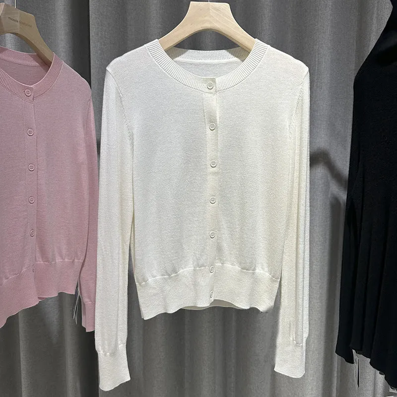 Damen Feiner Rundhals-Feinstrick-Cardigan mit schmaler Silhouette & verlängerten Bündchen Nord Taschen