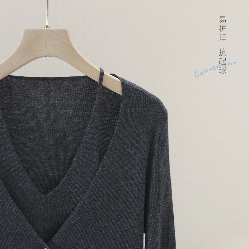 Damen feiner Rippstrick-Cardigan mit integriertem Spaghettitop und tiefem V-Ausschnitt Nord Taschen