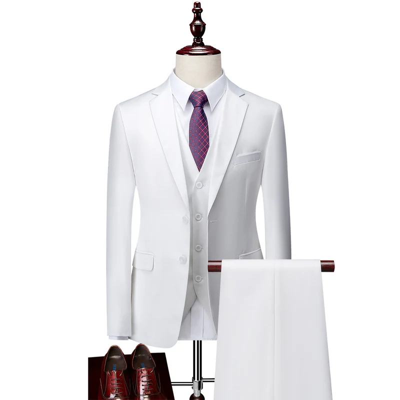 Herren Dreiteiliger Business-Anzug mit tailliertem Schnitt, Weste und klassischem Revers Nord Taschen