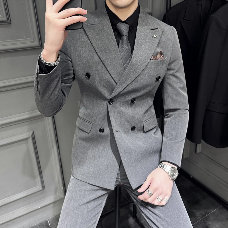 Herren Doppelreihiger Slim‑Fit Business‑Anzug mit tailliertem Sakko und schmaler Anzughose Nord Taschen