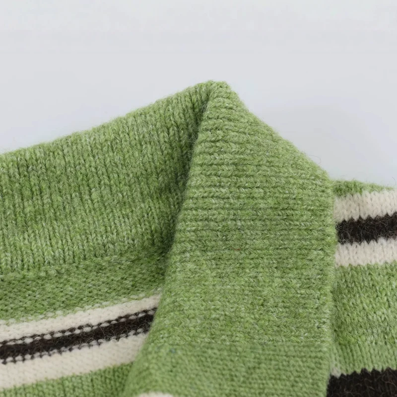 Damen Oversize-Pullover mit Polokragen und Bretonstreifen Nord Taschen