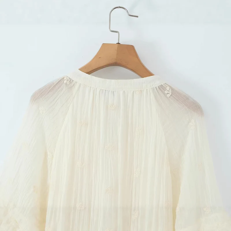 Damen Voluminöses Boho-Minikleid mit Rüschen, Trompetenärmeln und Quastenband Nord Taschen