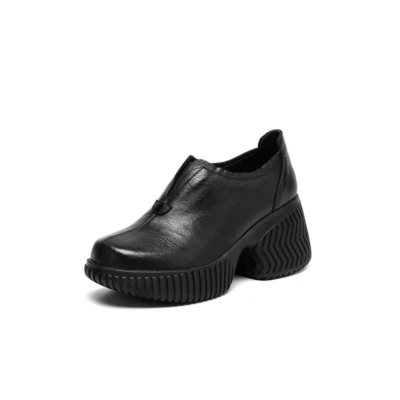 Damen Plateau-Slip-On mit skulpturaler Lug-Sohle und gepolstertem Komfortfußbett Nord Taschen