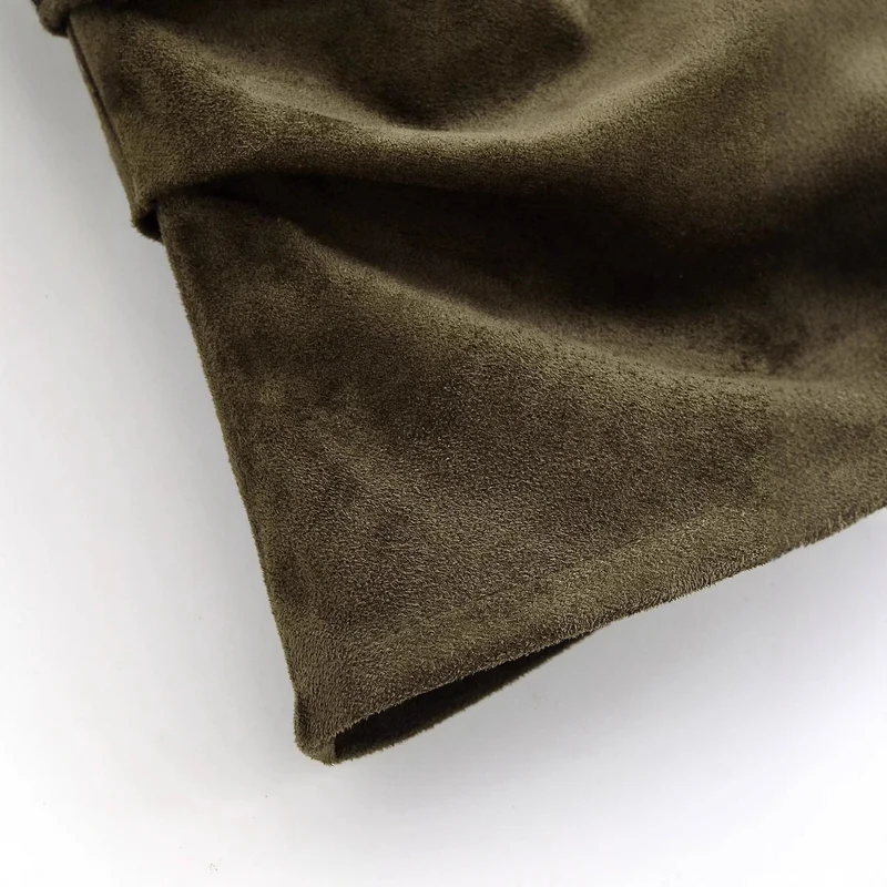 Damen Oversize-Langarmshirt aus Veloursoptik mit asymmetrischem Saum Nord Taschen