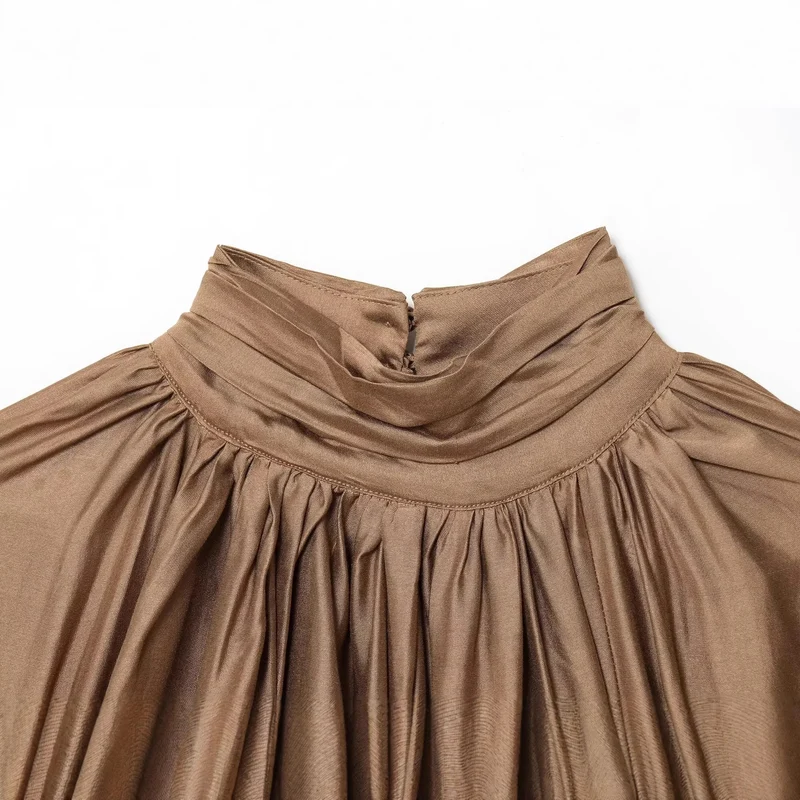 Damen Plissierte Satinbluse mit Stehkragen und Ballonärmeln Nord Taschen