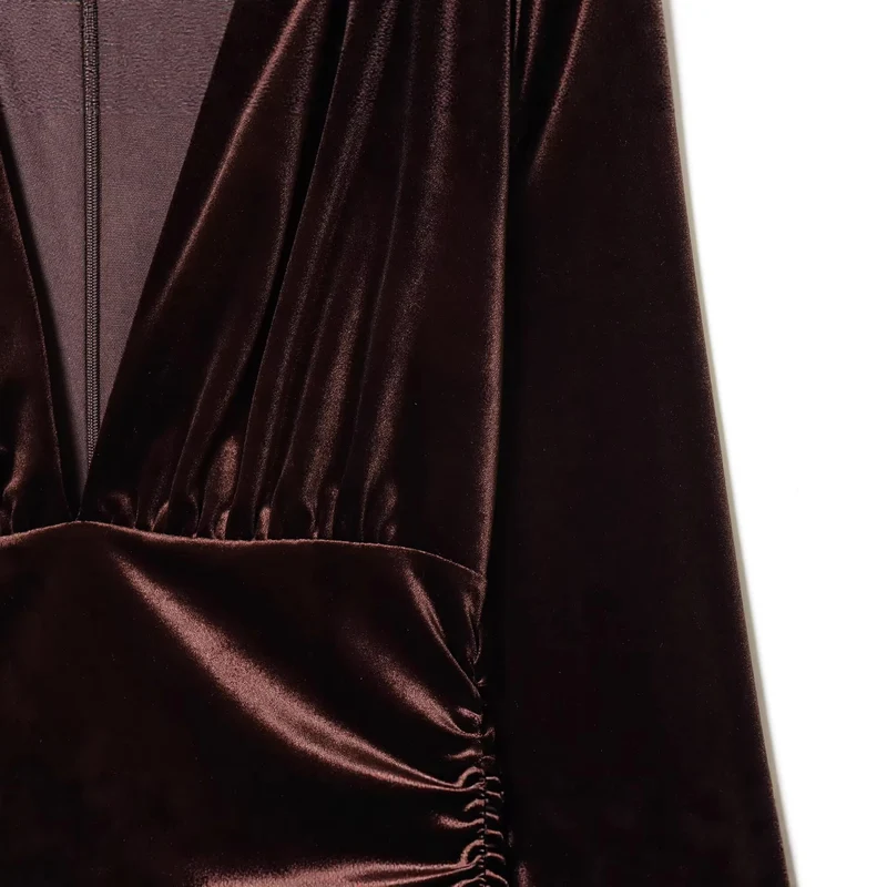 Damen Maxikleid aus Samt mit tiefem V‑Ausschnitt und Taillenraffung Nord Taschen