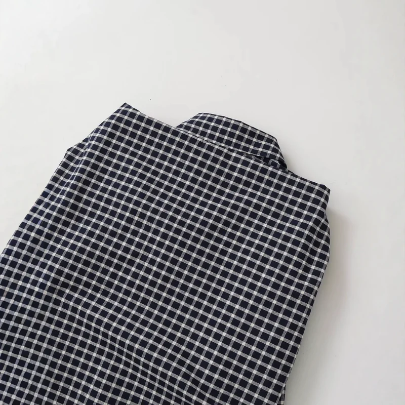 Damen Oversize kariertes Hemd mit abgerundetem Saum Nord Taschen