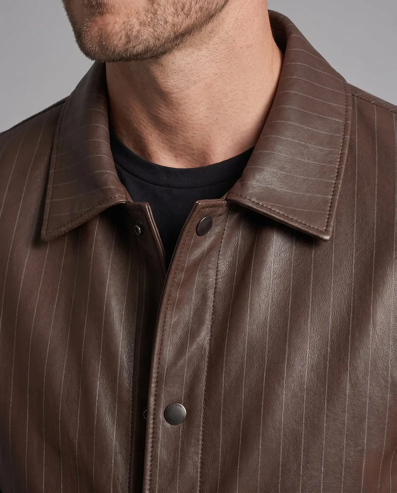 Herren-Faux-Leder-Blouson mit Nadelstreifen, Druckknopf-Front und gerippten Bündchen Nord Taschen