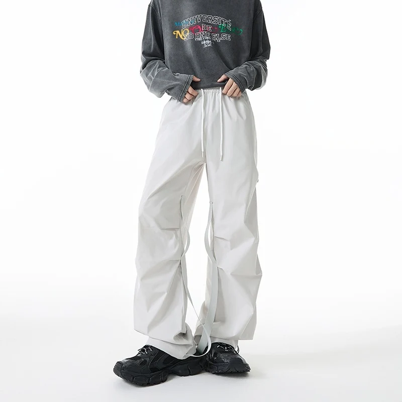 Damen Weite Tech-Cargo-Hose mit Tunnelzugbund, Beinriemen und wasserabweisender Nylon‑Optik Nord Taschen