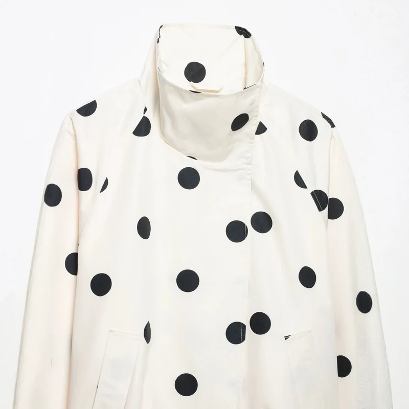 Damen Oversized Regenponcho im Cape‑Schnitt mit hohem Stehkragen Nord Taschen