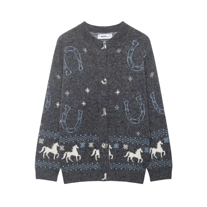 Damen Strickcardigan mit Pferde- und Hufeisen-Jacquard sowie dekorativen Stiefelknöpfen Nord Taschen