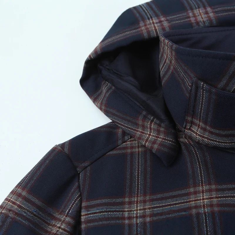 Damen Kurzjacke im Boxy‑Schnitt mit großem Hemdkragen und Karomuster Nord Taschen