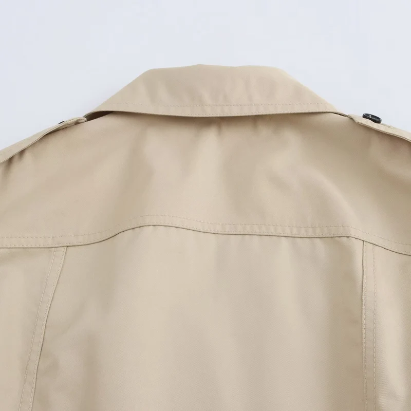 Damen Langer taillierter Trenchcoat mit Bindegürtel, Hemdkragen und Schulterpatten Nord Taschen