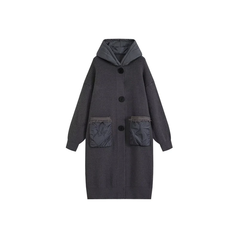 Damen Langer Oversize-Strickmantel mit gesteppter Kapuze und aufgesetzten Stepp-Taschen Nord Taschen