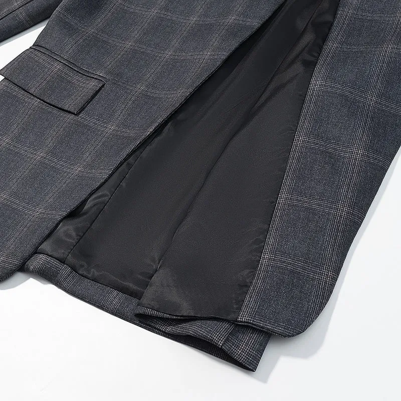 Herren taillierter Kurzblazer mit Stehkragen, asymmetrischer Knopfleiste und Karomuster Nord Taschen